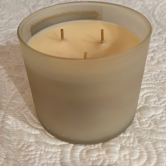 Bath & Body Works Accents Bath And Body Works Three Wick Candle New